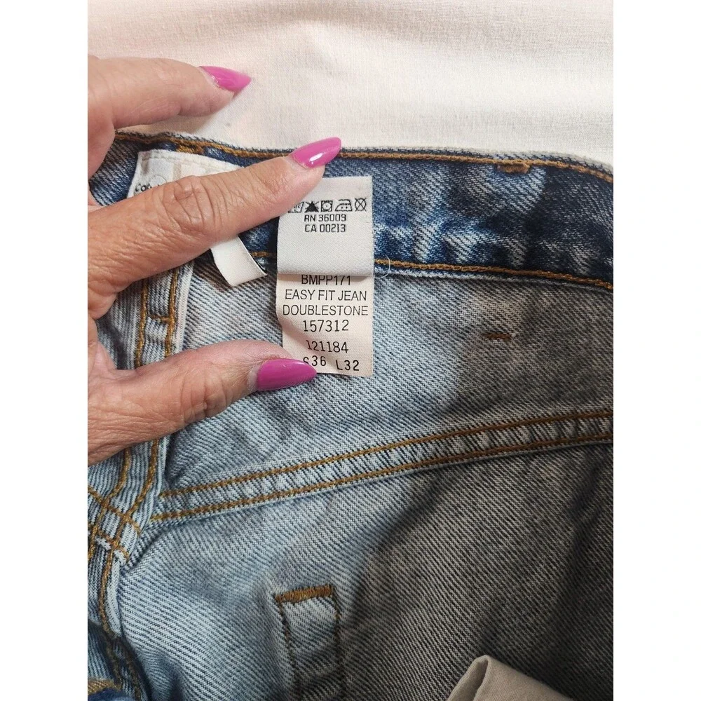 Calvin Klein Jeans Men's Size 36x32 Light Wash Blue Denim Jeans Pre-Owned